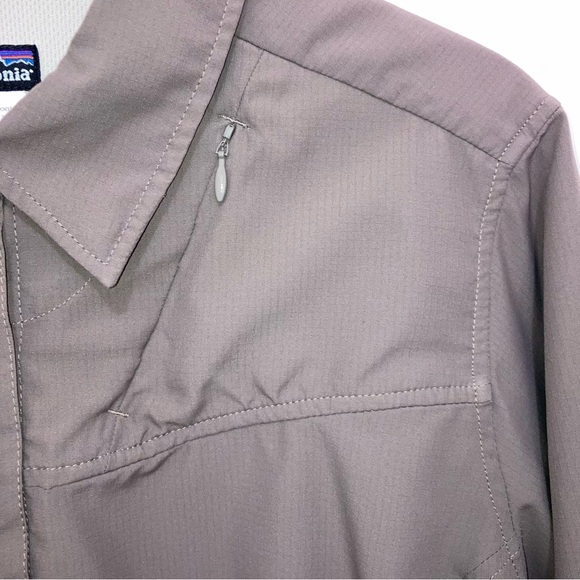Patagonia Women’s Long Sleeve, Snap closure, Taupe Brown, Lightweight Shirt - Picture 3 of 13